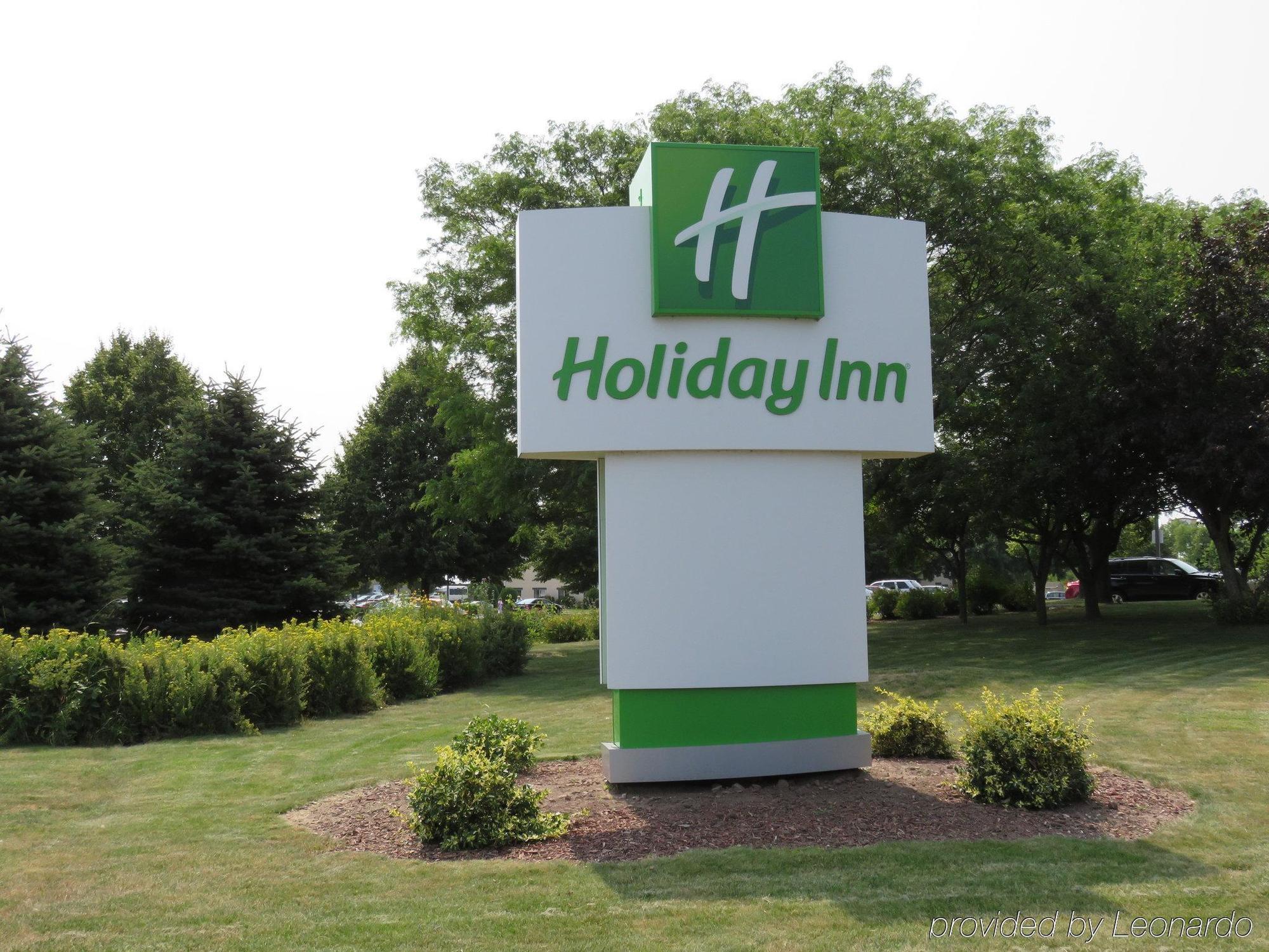 Holiday Inn - Manitowoc Exteriör bild